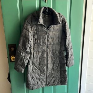 Uniqlo Ultralight down long coat jacket with detachable hood size S small